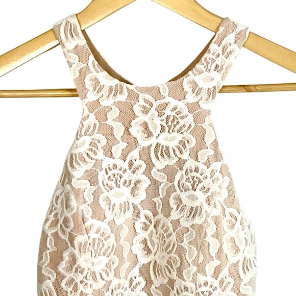 Elegant White Halter Floral Lace Gown Slit Embellished Waist Size 0 Slit Formal - Picture 3 of 14